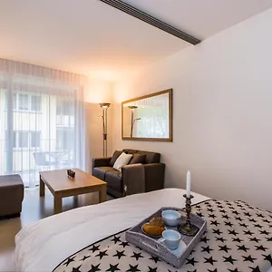 Nest - Neptun Studio At Seefeld Zurigo