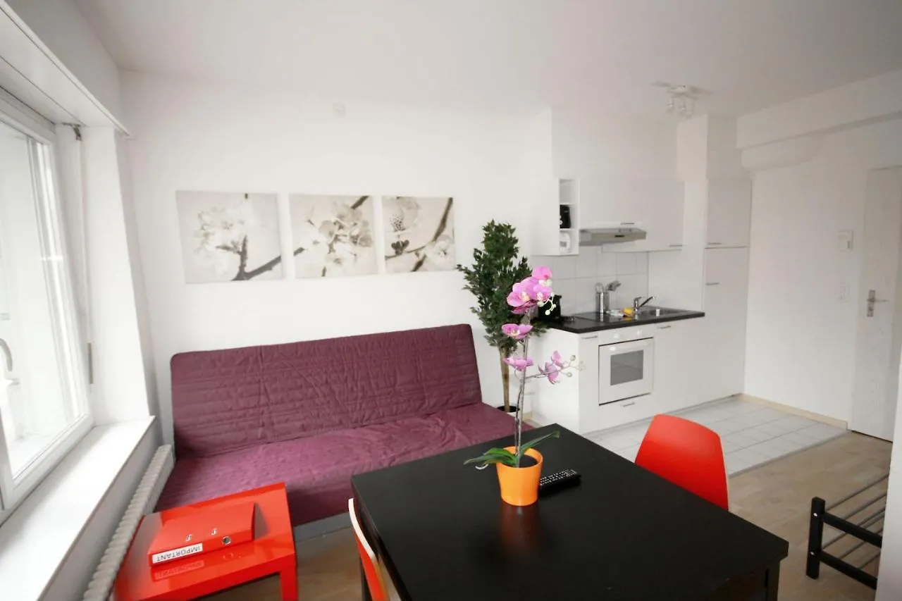 Hitrental Stauffacher Apartments Zurigo 0*,