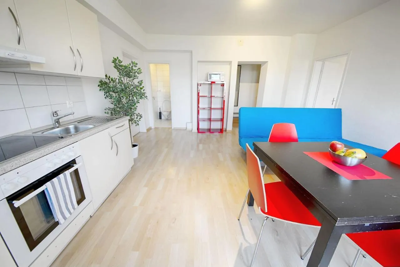 Hitrental Stauffacher Apartments Zürich Zwitserland