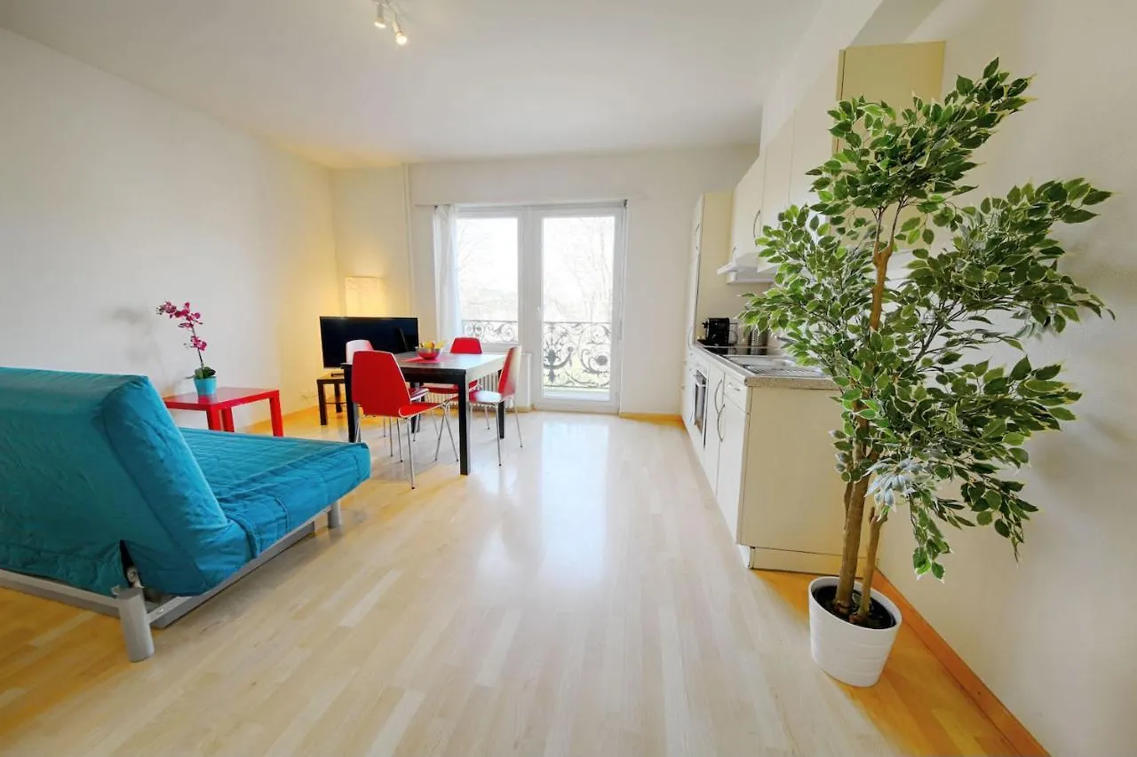 Hitrental Stauffacher Apartments Zürich
