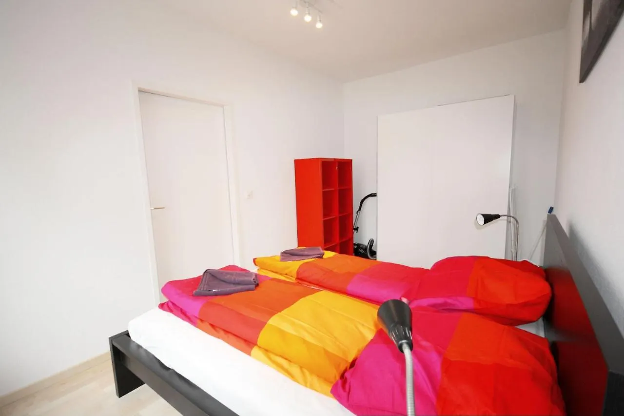 Hitrental Stauffacher Apartments Zürich